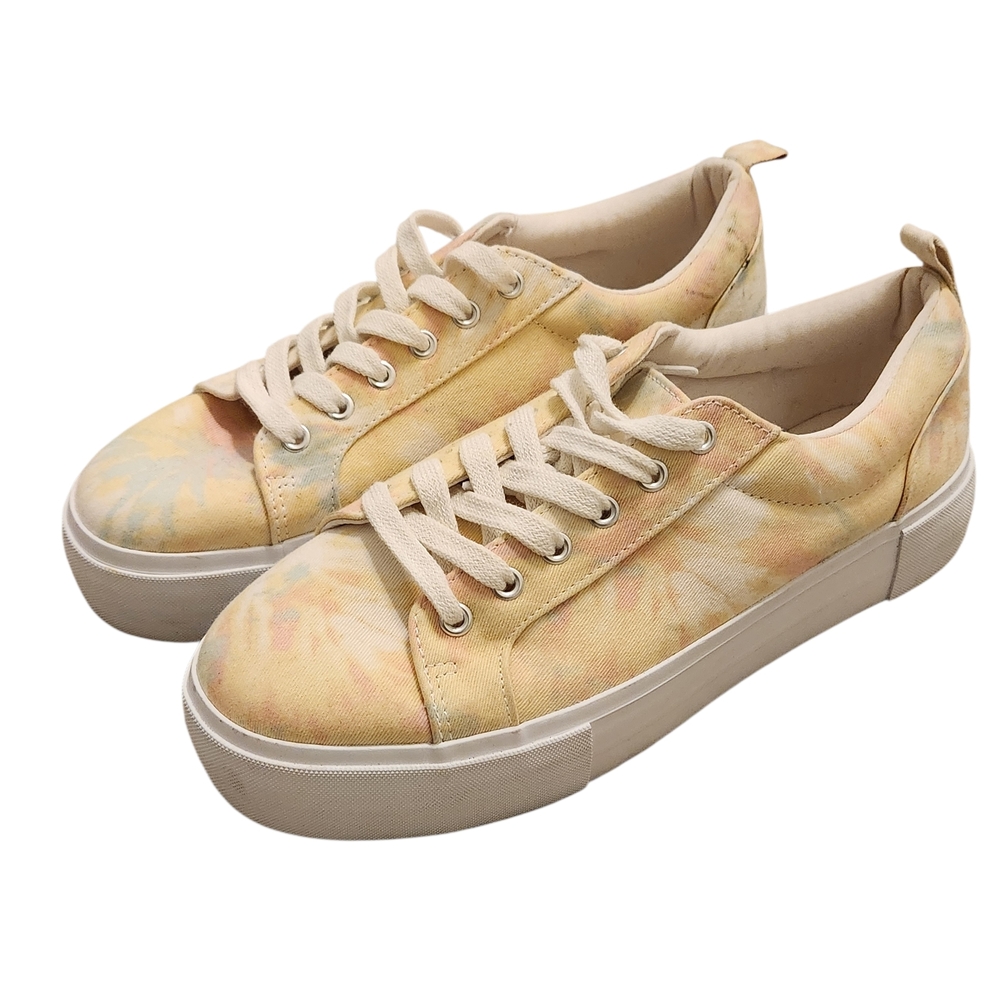 Divided Pastel Tie-Dye Sneakers